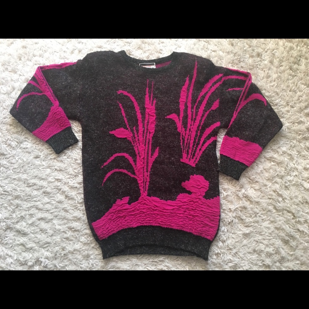 Vintage 1980's Style sweater Part of 3/$50 sale!
